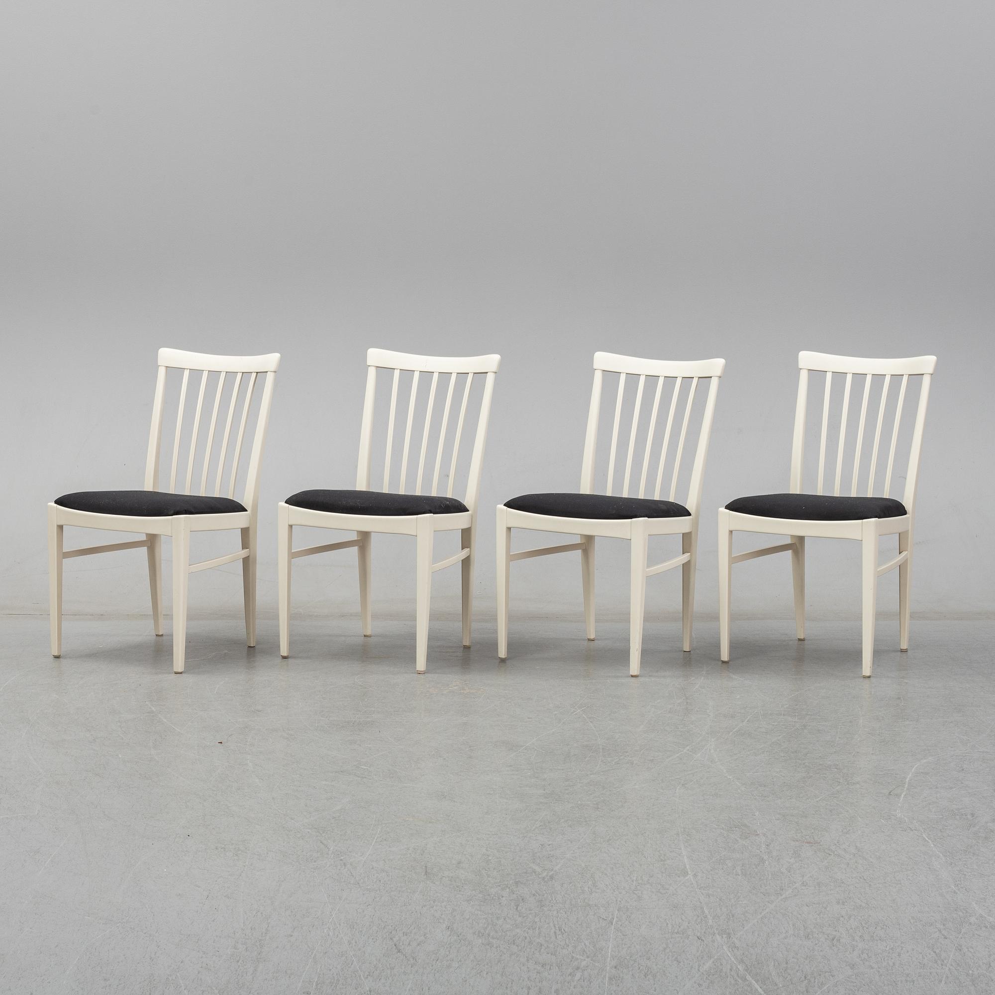 Carl Malmsten, A dining table with four chairs, Bodafors 1960's.