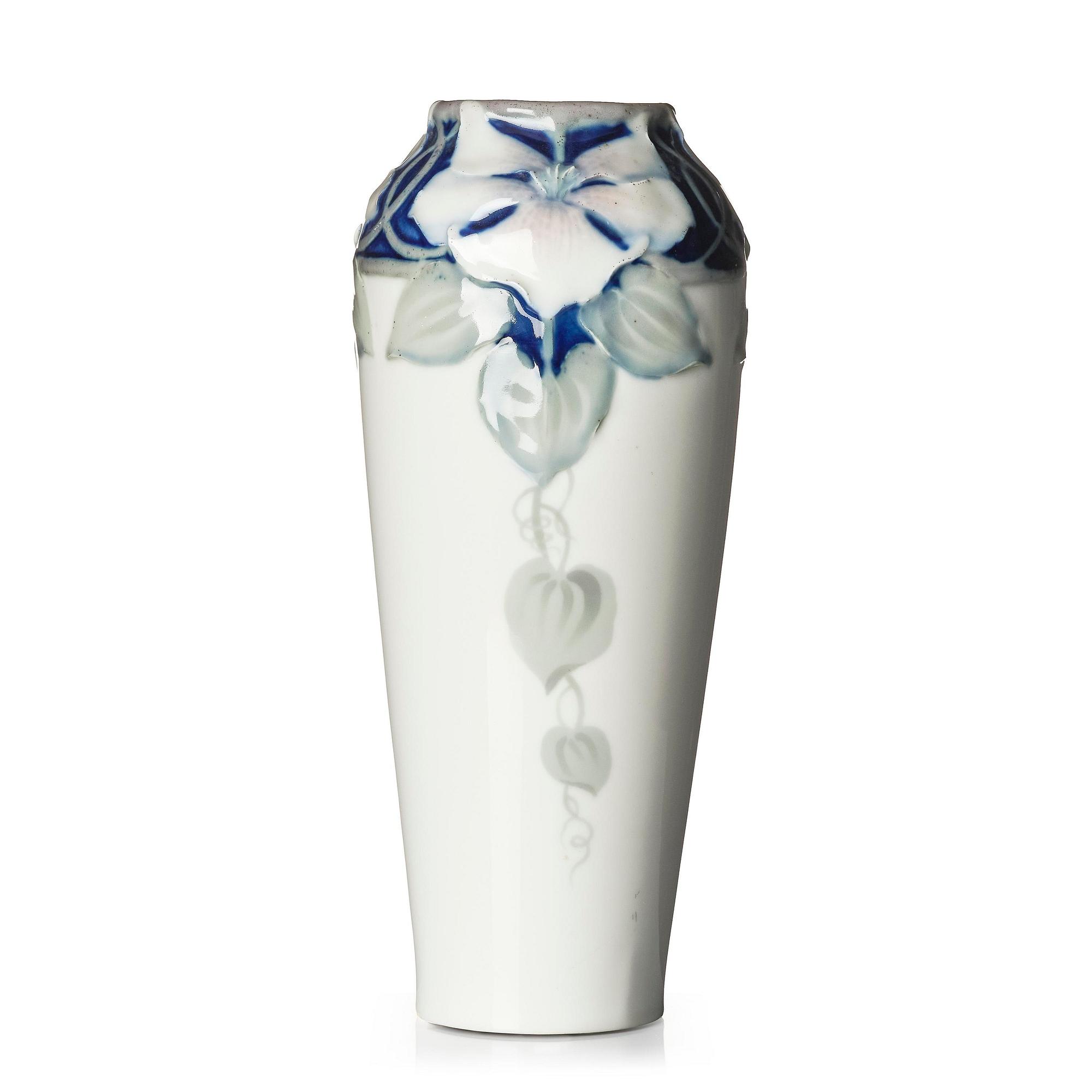 Nils Emil Lundström, an Art Nouveau porcelain vase, Rörstrand, ca 1900.