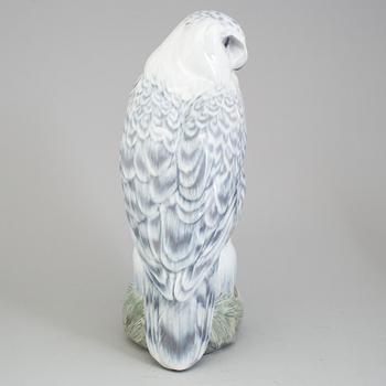 PETER HEROLD, A Royal Copenhagen porcealin figurine of an owl, Denmark.