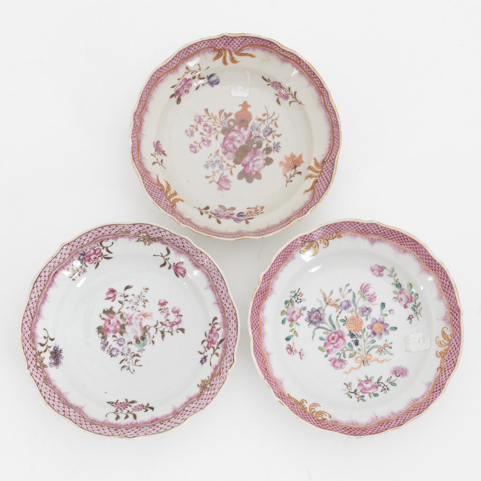 A set of three famille rose cups with saucers, Qing dynasty, Qianlong (1736-95).