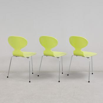 STOL, 3 st, "Myran", Arne Jacobsen för Fritz Hansen, daterade 1992.