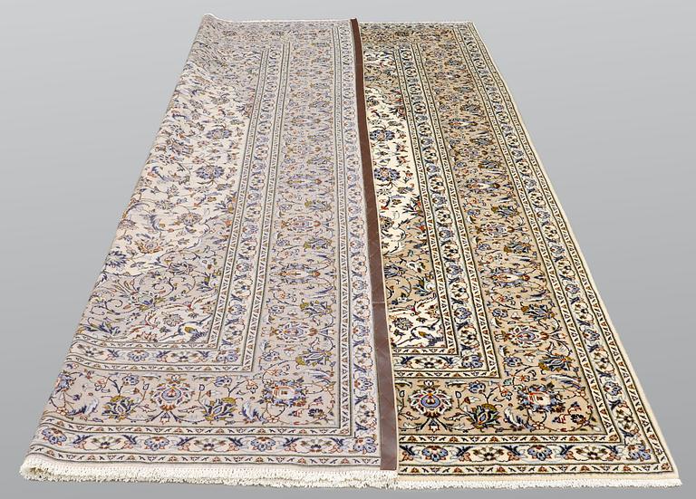 Matta, Keshan, ca 351 x 255 cm.