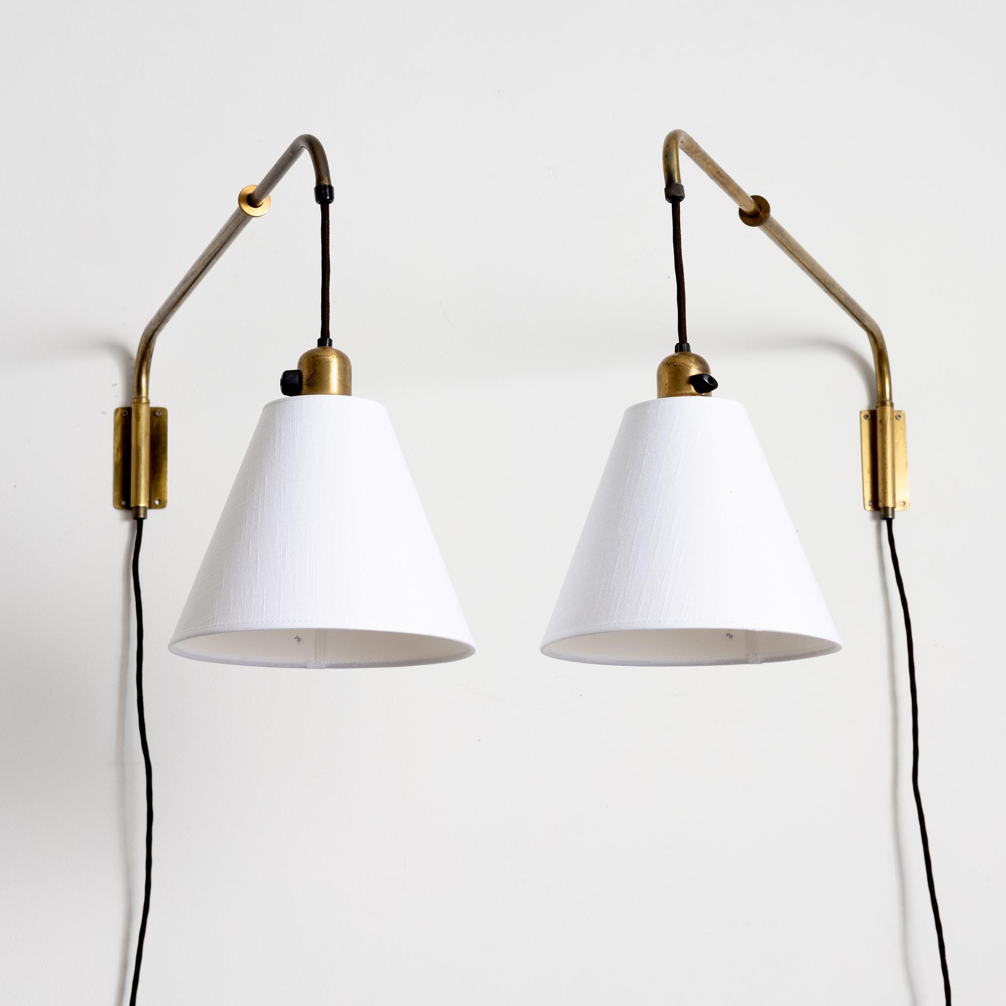 Cebe, a pair of model "3726" wall lamps, Svalöv, 1940s.