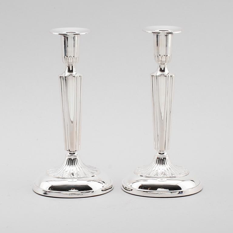 LJUSSTAKAR, 1 par, silver, K&EC, Göteborg, 1955.