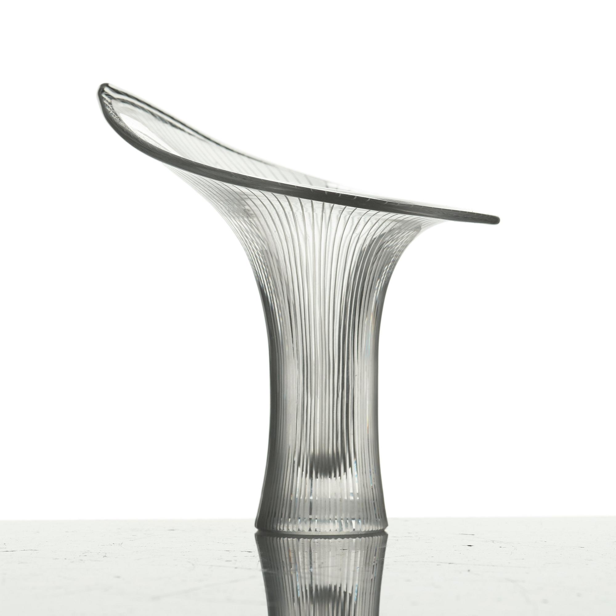 Tapio Wirkkala, TAPIO WIRKKALA, a set of three pieces of art glass, Iittala, Finland 1950's.
