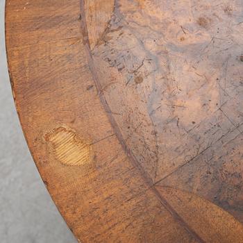 A Swedish Grace table, 1920s/30s.
