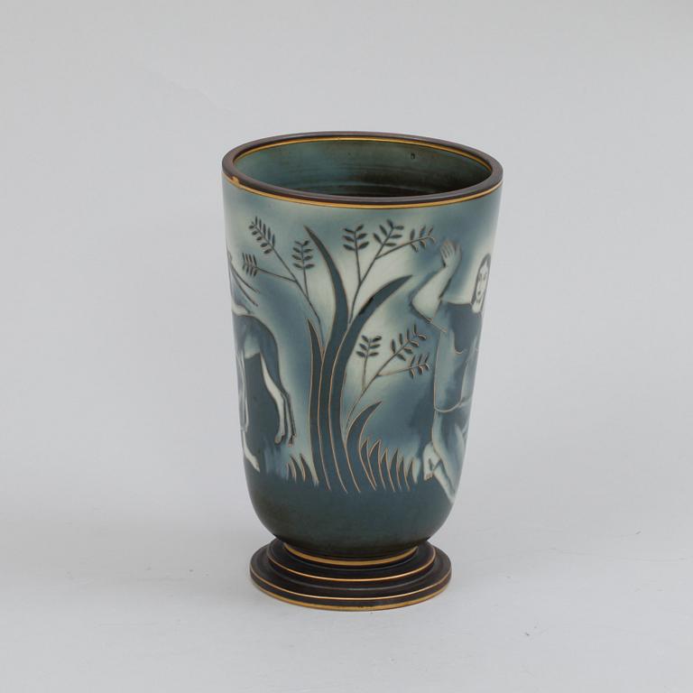 VAS, stengods, "Flambé", Gunnar Nylund, Gustavsberg, dekorsign Olson.