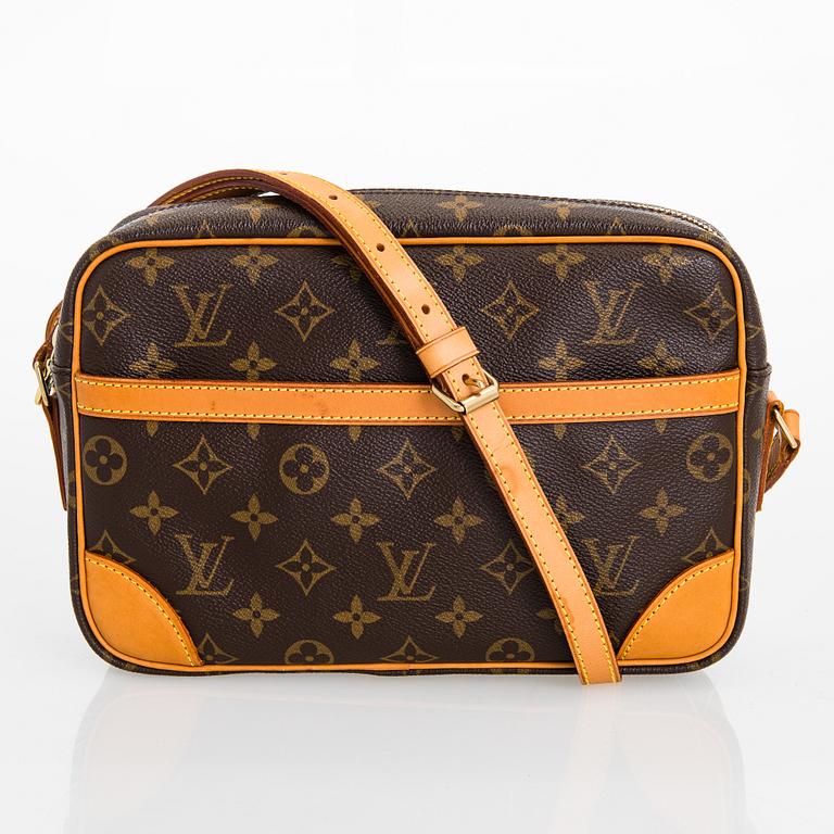 Louis Vuitton, a Monogram 'Trocadero 27' Bag.