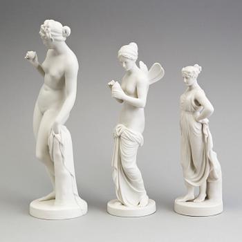 FIGURER, tre st, parian, Gustafsberg, tidigt 1900-tal.