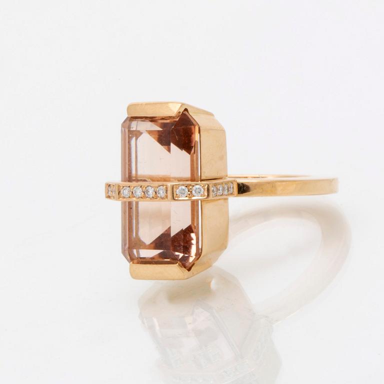 Efva Attling Bend over ring. morganite, brilliant-cut diamonds 0,12 ct TW Si, original pouch, invoice 2019.