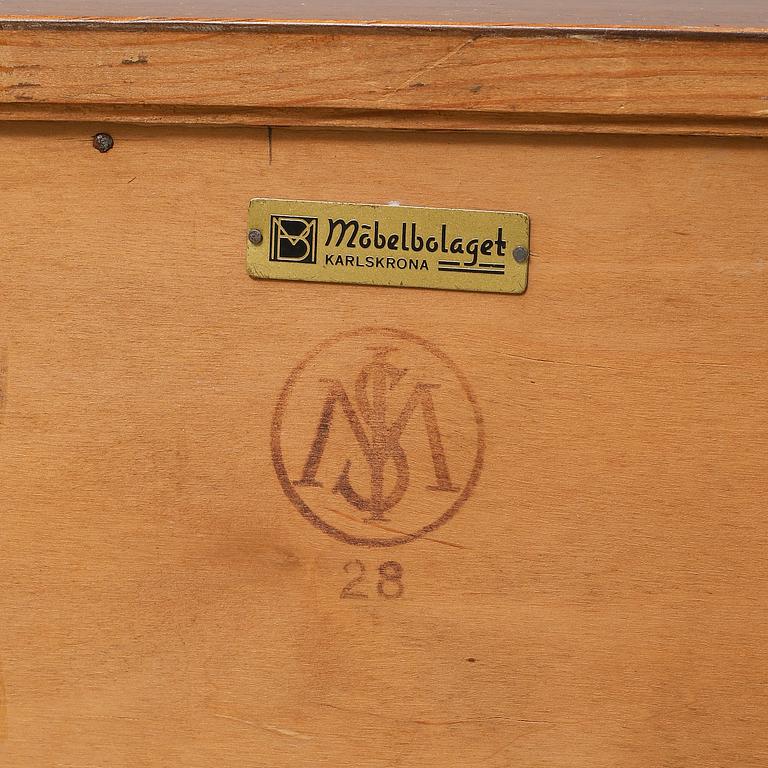 AXEL LARSSON, byrå, Svenska Möbelfabrikerna nr 28, Möbelbolaget Karlskrona.