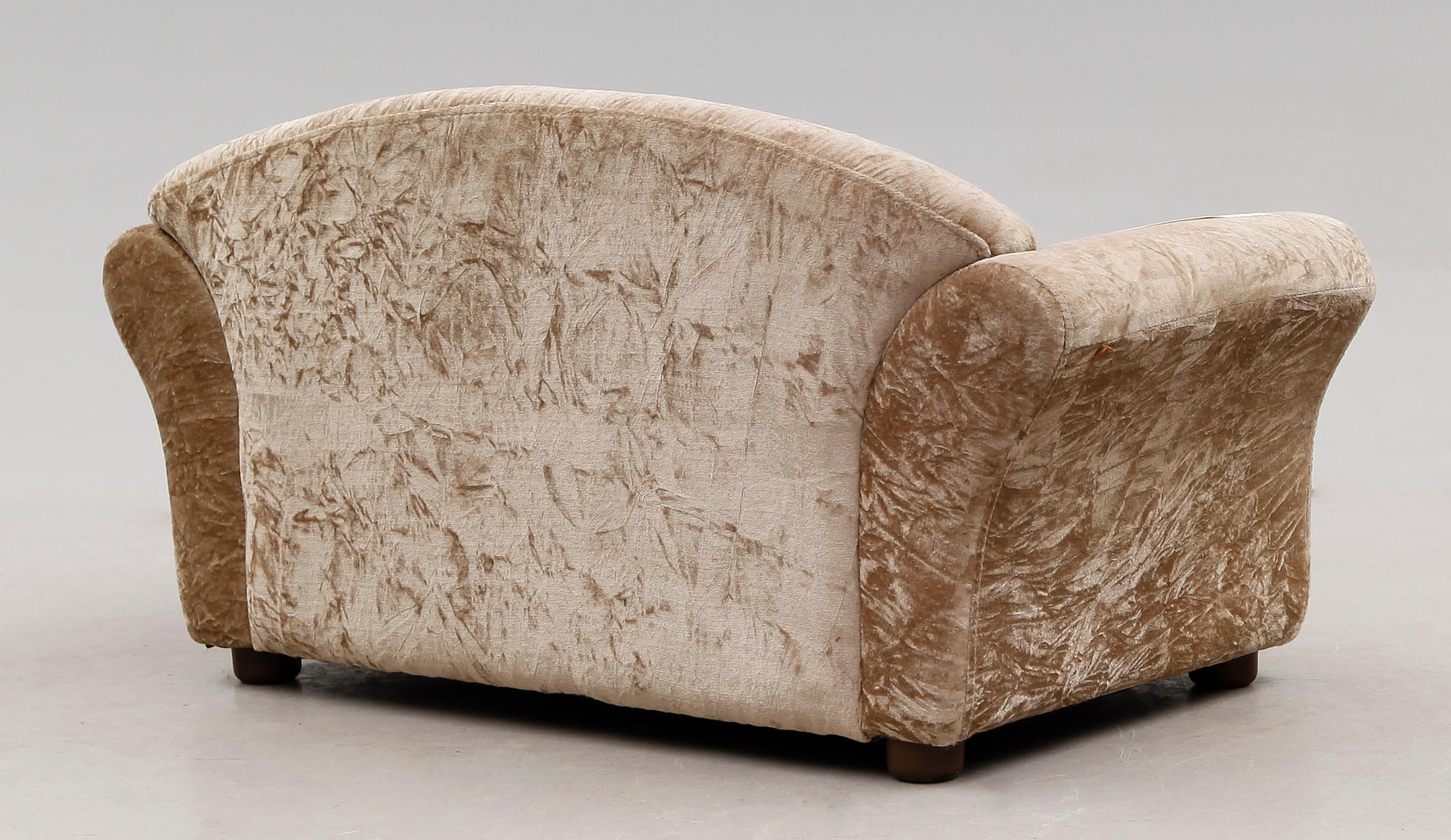 BARNSOFFA, 1900-/2000-tal.