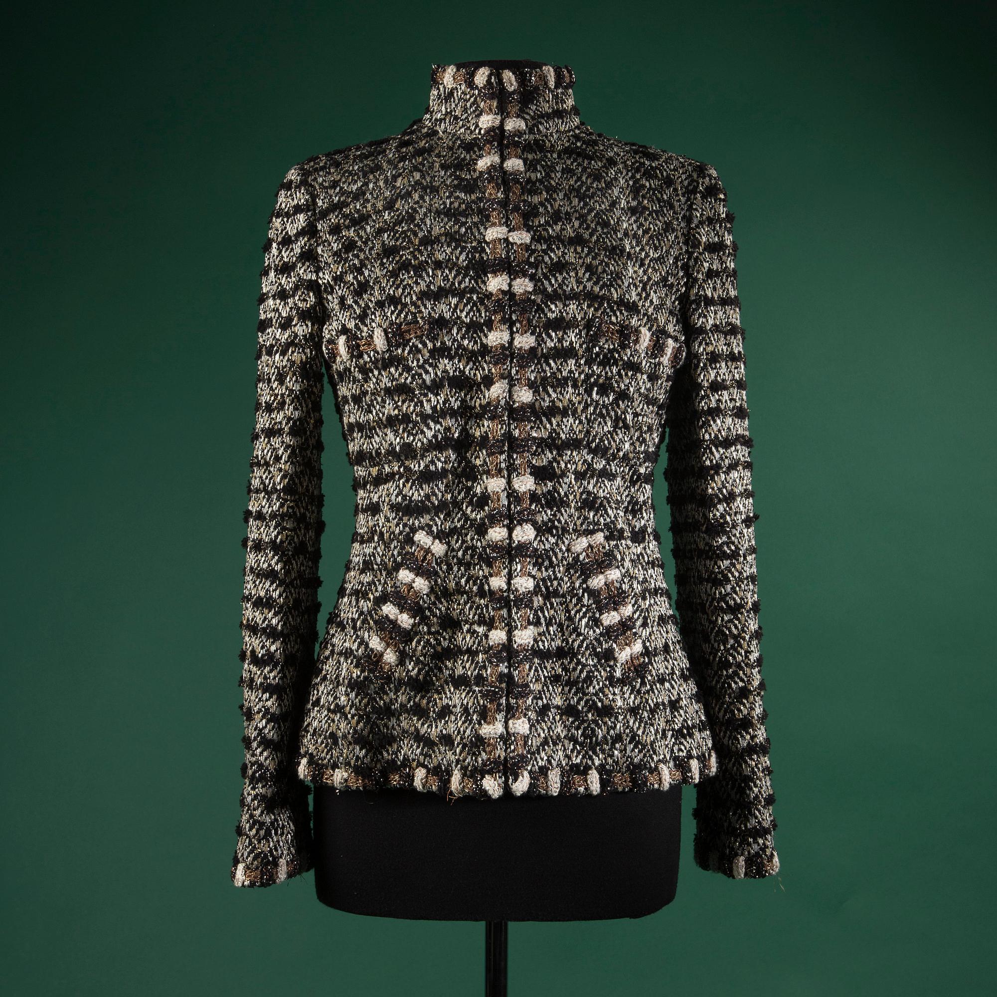 A jacket by CHANEL, in size 42(FR).