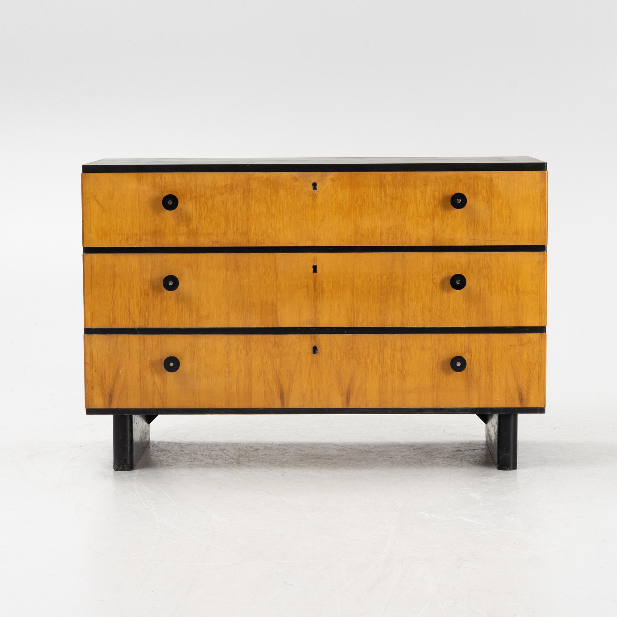 Otto Schulz, tillskriven, byrå, 1900-talets första hälft.