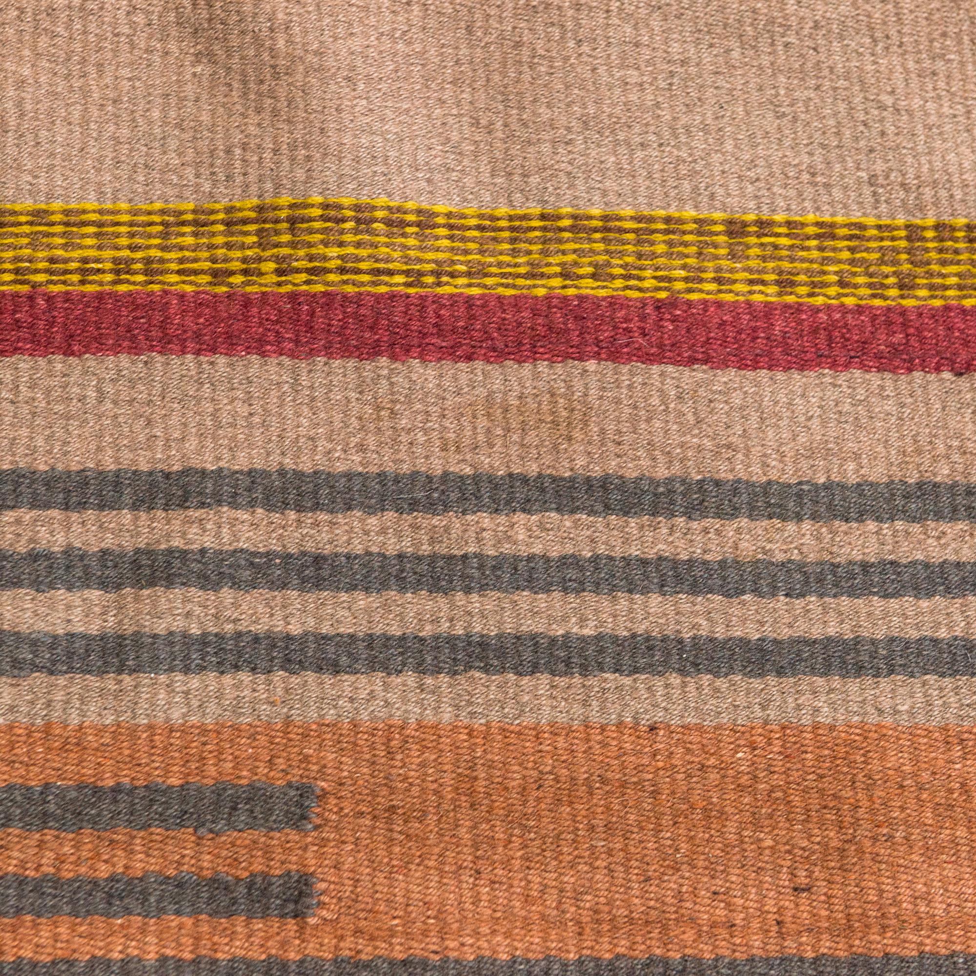 A 1930s Finnish flat weave carpet. Circa 230x170 cm.