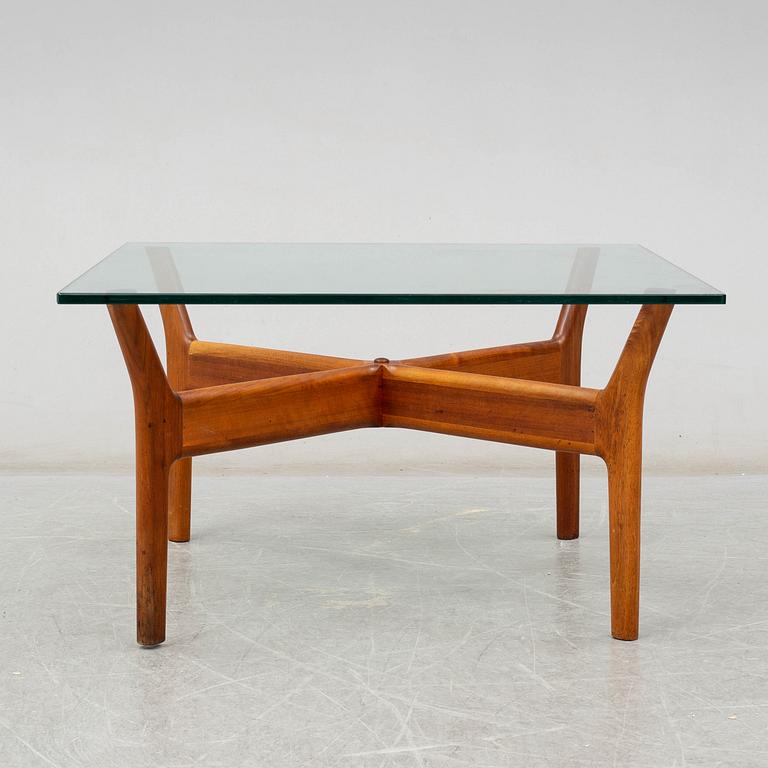 ALF SVENSSON, a mid 20th Century coffee table.