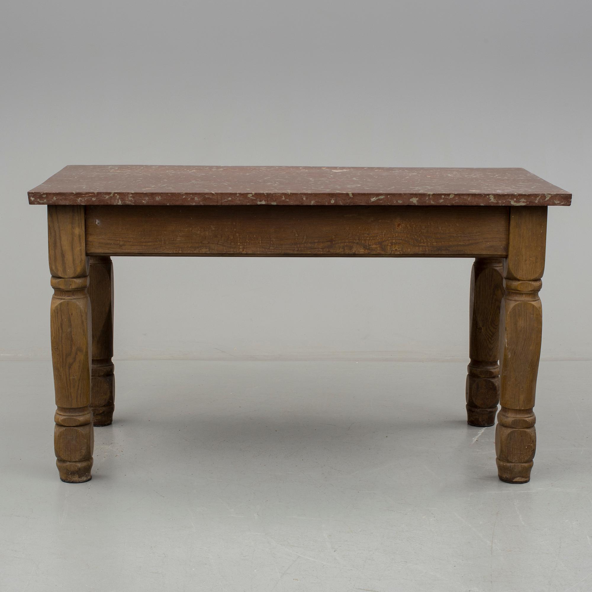 BORD, 1700- samt 1900-tal.