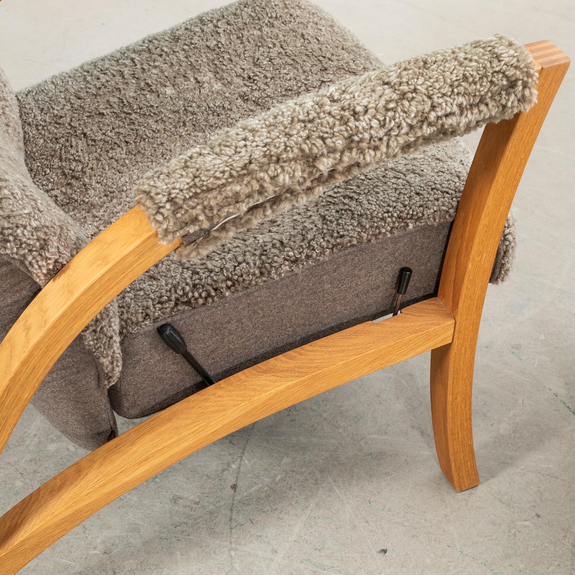 Armchair with footstool, "Focus", Bröderna Andersson, 21st century.