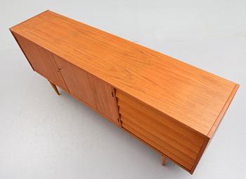 SIDEBOARD, 1900-talets andra hälft.