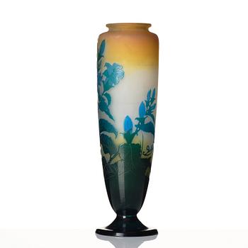 Emile Gallé, an Art Nouveau cameo glass vase, Nancy, France, ca 1900.