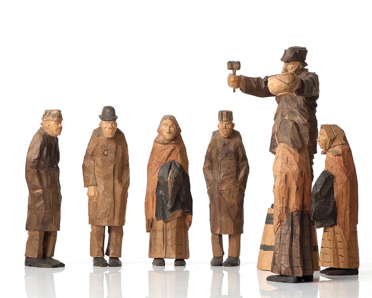 AXEL PETERSSON DÖDERHULTARN, group of wood sculptures, 7 pieces. Signed and five dated 1918.