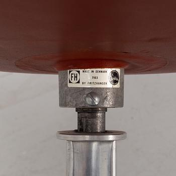 Arne Jacobsen, a 'Svanen' lounge chair from Fritz Hansen, 1960's.