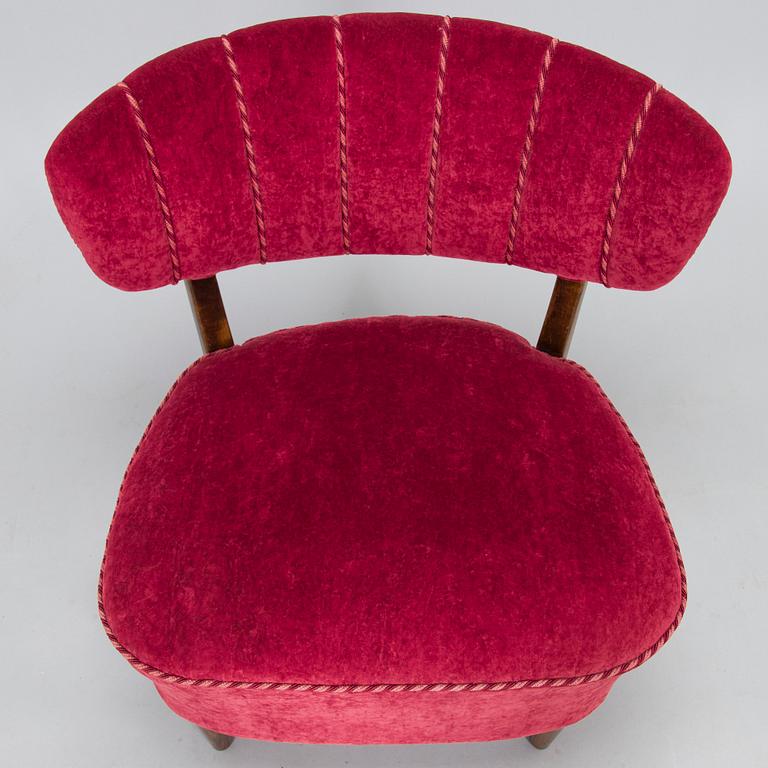 Lisa Johansson-Pape, a 1940s armchair for Oy Stockmann Ab, Keravan puusepäntehdas.