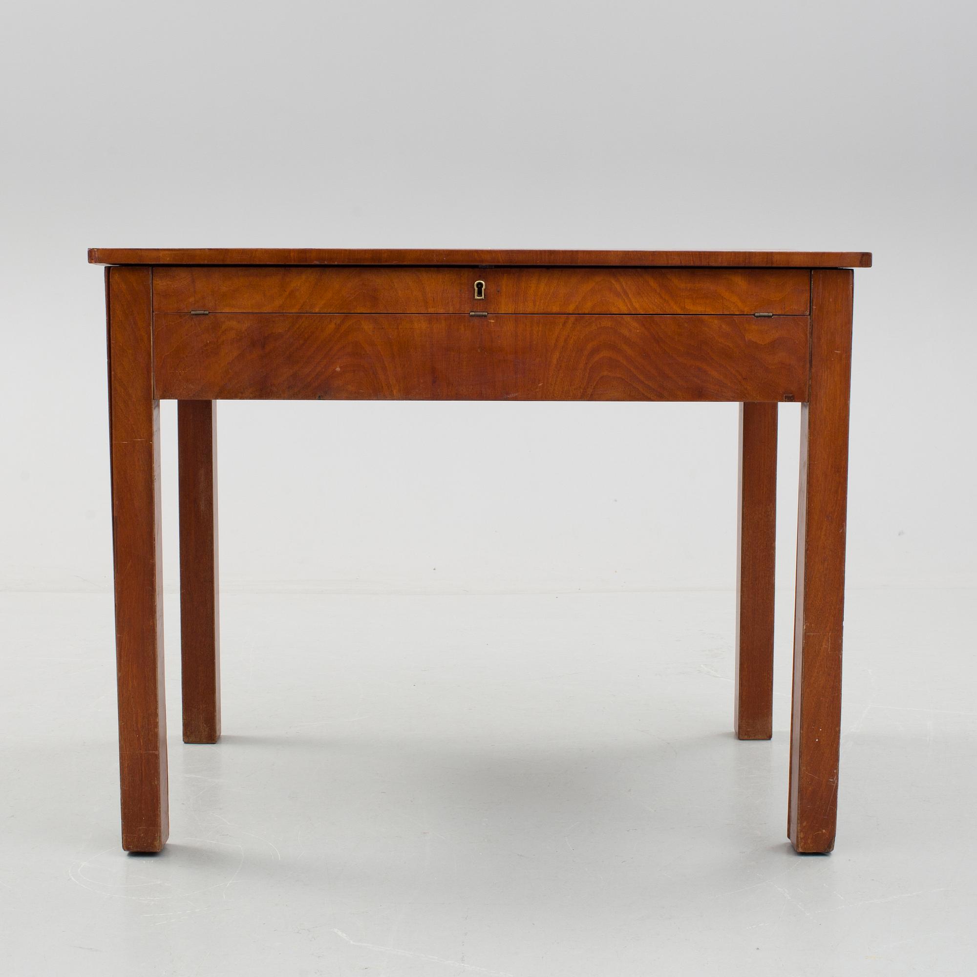 ARKITEKTBORD, Karl-Johan, 1800-talets början.