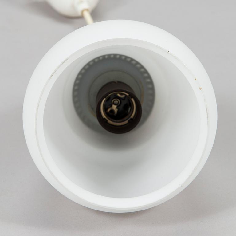 Taklampa, modell K3-74 för Idman 1900-talets mitt.