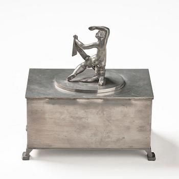 Nils Fougstedt, & Thorvald Alef, a pewter box model A 811, Firma Svenskt Tenn, Stockholm, 1929.