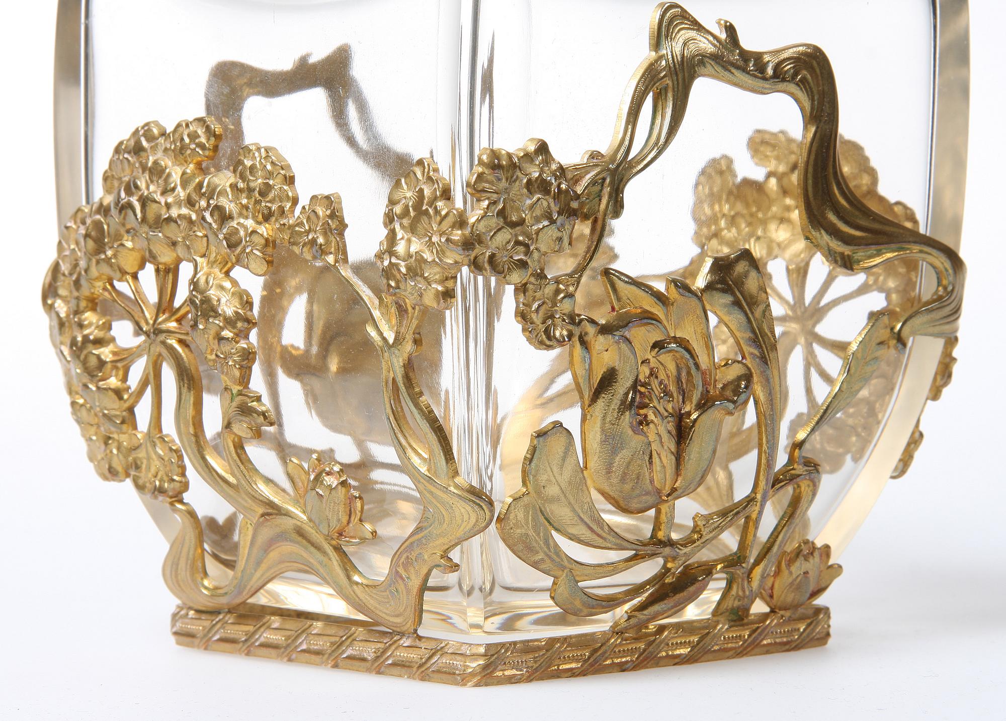 BONBONJÄR, jugend/jugendstil, glas o förgylld metall, tidigt 1900- tal.