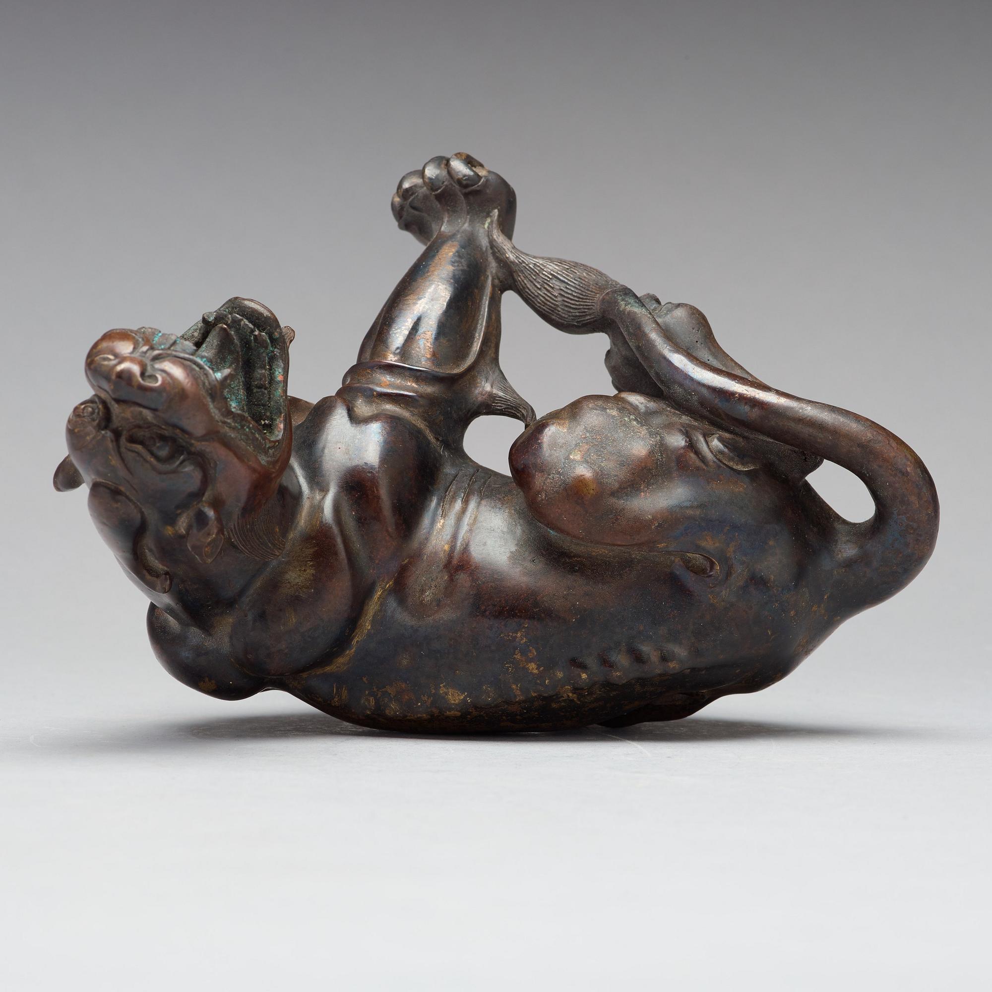 FIGURIN, brons. Mytologiskt djur, 1600-tal.