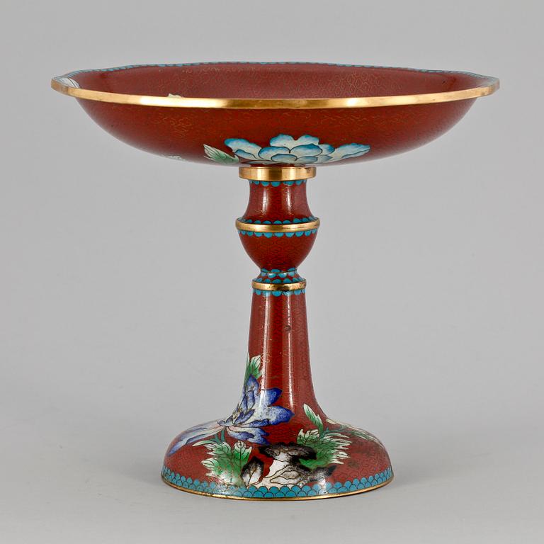 SKÅL PÅ FOT, cloisonné, Kina, 1900-talets början.