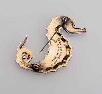 BROSCH, sterlingsilver med emalj David Andersen. Vikt ca 11 g.