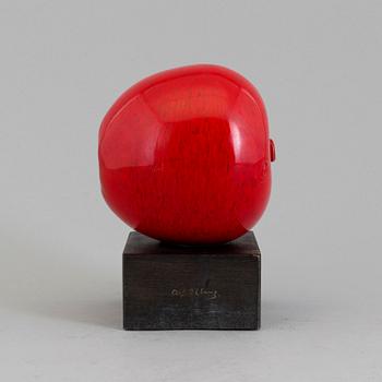 ALF EKBERG, a ceramic apple.