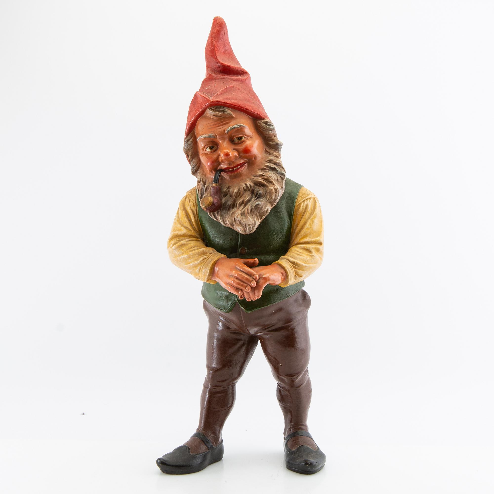 Tomte troligen Tyskland 1900-talets mitt/andra hälft bemålad terrakotta.