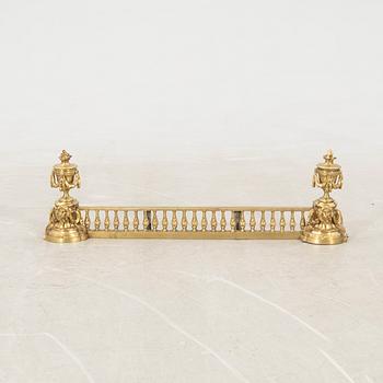 Spark guard in Louis XVI style, 20th century.