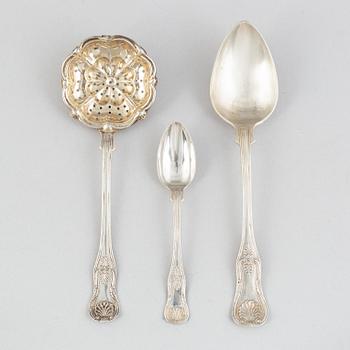 Bestickservisdelar, 15 st, silver, bl.a. JA Selling, Härnösand, 1867.