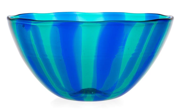 A Fulvio Bianconi glass bowl 'A Spicchi', Venini Murano, Italy 1950's.