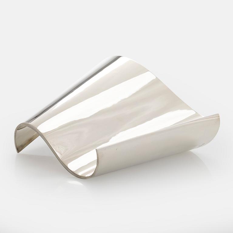 Pekka Piekäinen, vas, sterlingsilver, "Finlandia", Platinoro, Åbo.