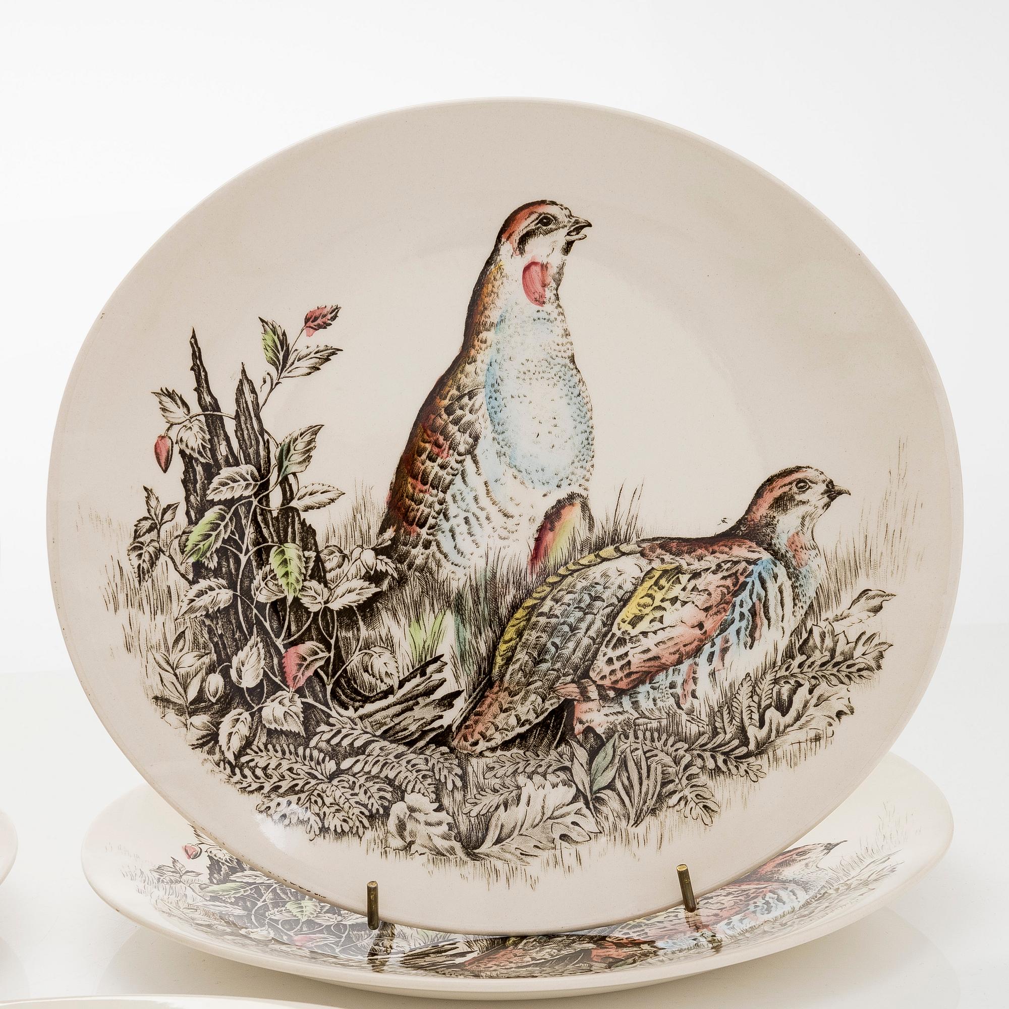 Tallrikar, 9 st "Birds"  flintgods, Johnson bros, England 1900-talets första hälft/mitt.