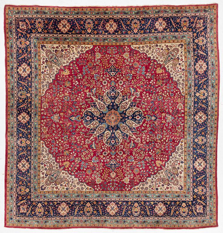 Carpet, Kirman, approx. 330 x 330 cm.