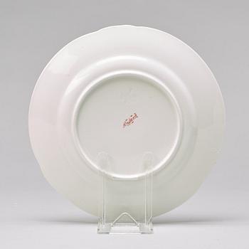 ALF WALLANDER, a part crayfish creamware service, from Rörstrand, first half of the 20th century (19 pieces).