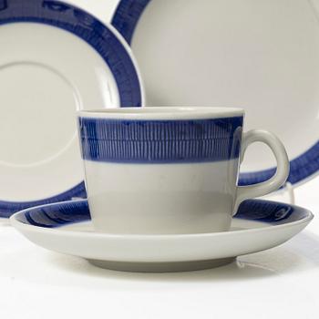 Hertha Bengtson, Dinner service, 55 pieces, porcelain, “Koka Blå”, Rörstrand.