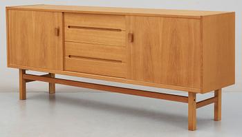 SIDEBOARD, "Arild", Nils Jonsson för Troeds möbler, Bjärnum, 1960/70-tal.