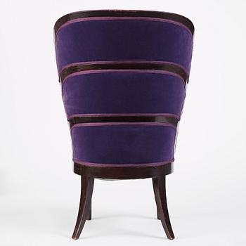 Uno Åhrén, a Swedish Grace black lacquered "Lady's armchair", Mobilia AB, Malmö ca 1925.