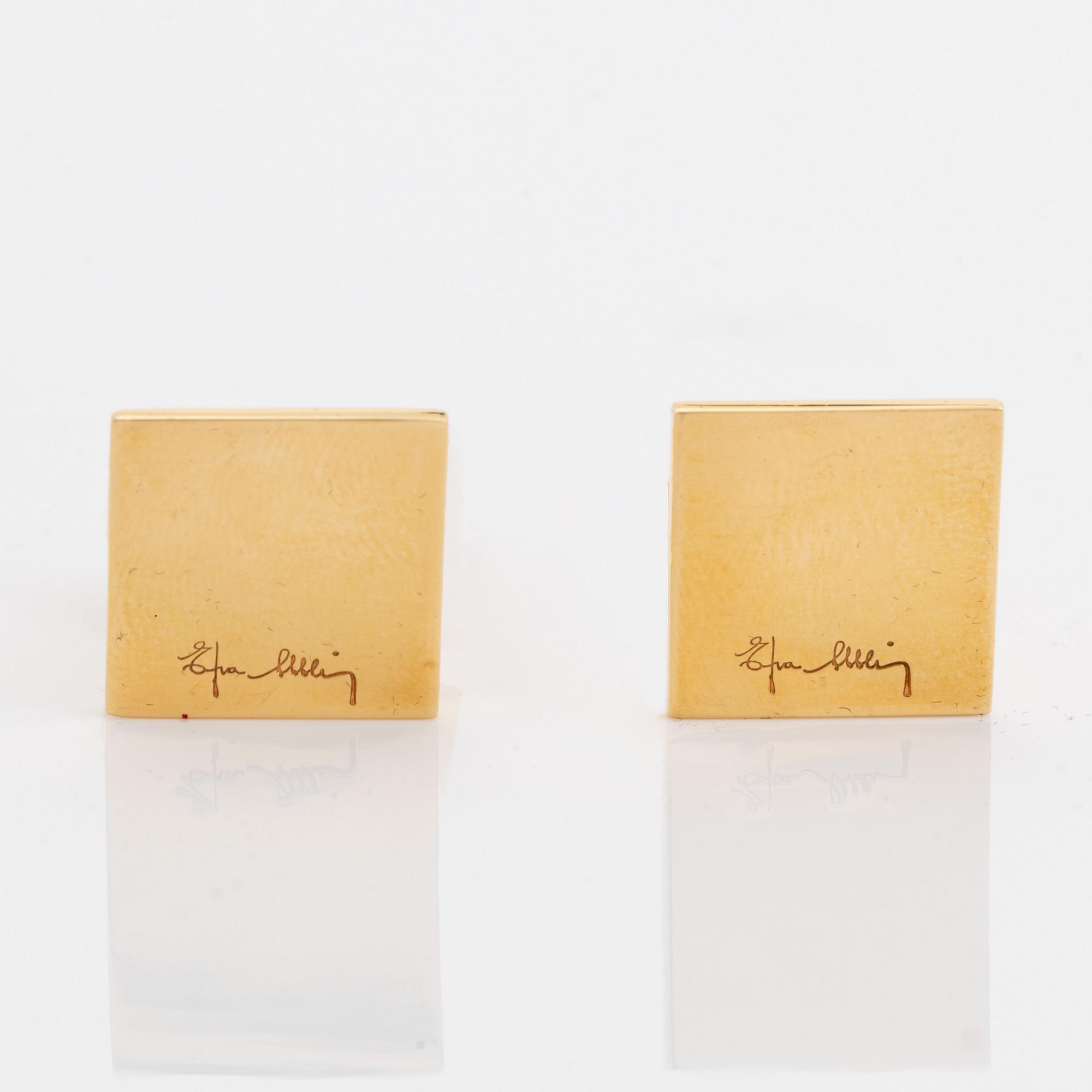 Efva Attling, 18K gold cuff links.