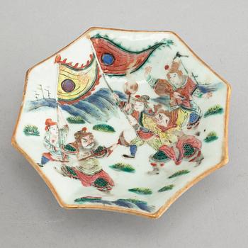 PARTI PORSLIN, 2 delar, Kina, 1700/1800-tal.