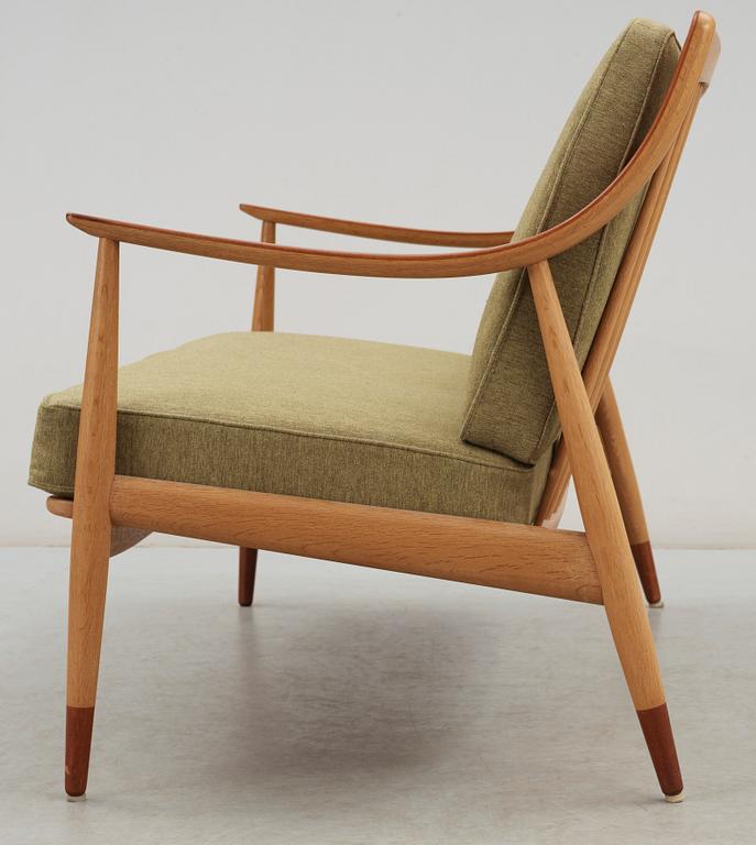 SOFFA, "fd 146", Peter Hvidt och Orla Mølgaard Nielsen för France & Daverkosen, 1950/60-tal.