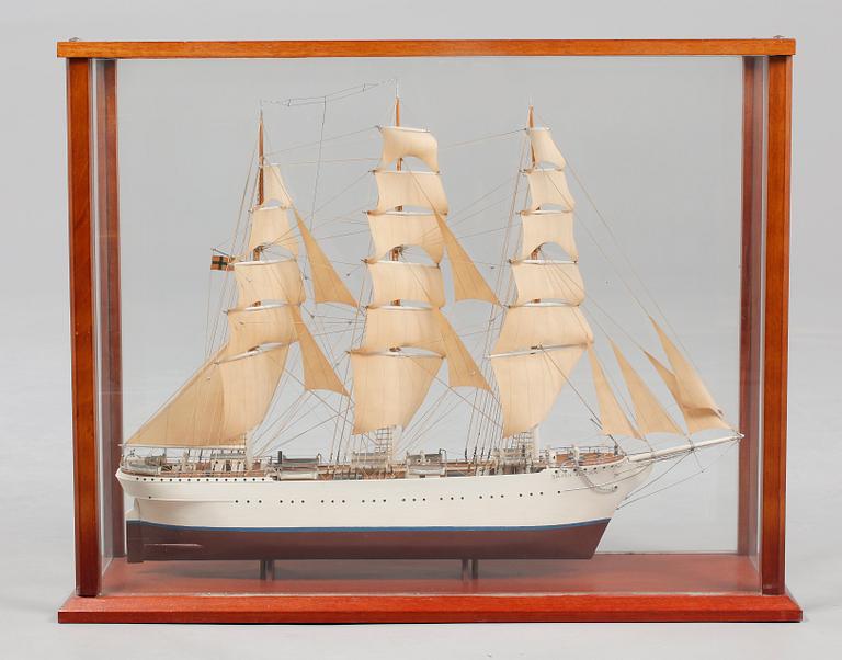 SKEPPSMODELL I MONTER, 1900-tal.